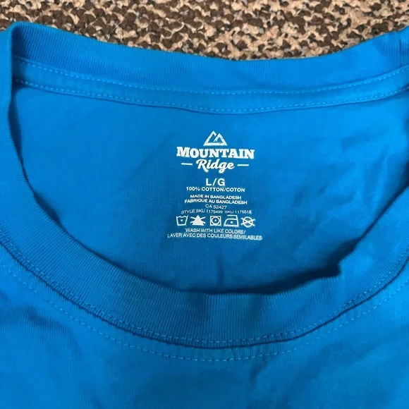 🌸🌸5 for $15🌸🌸Vibrant Blue Men's Tank Top - Picture 3 of 3